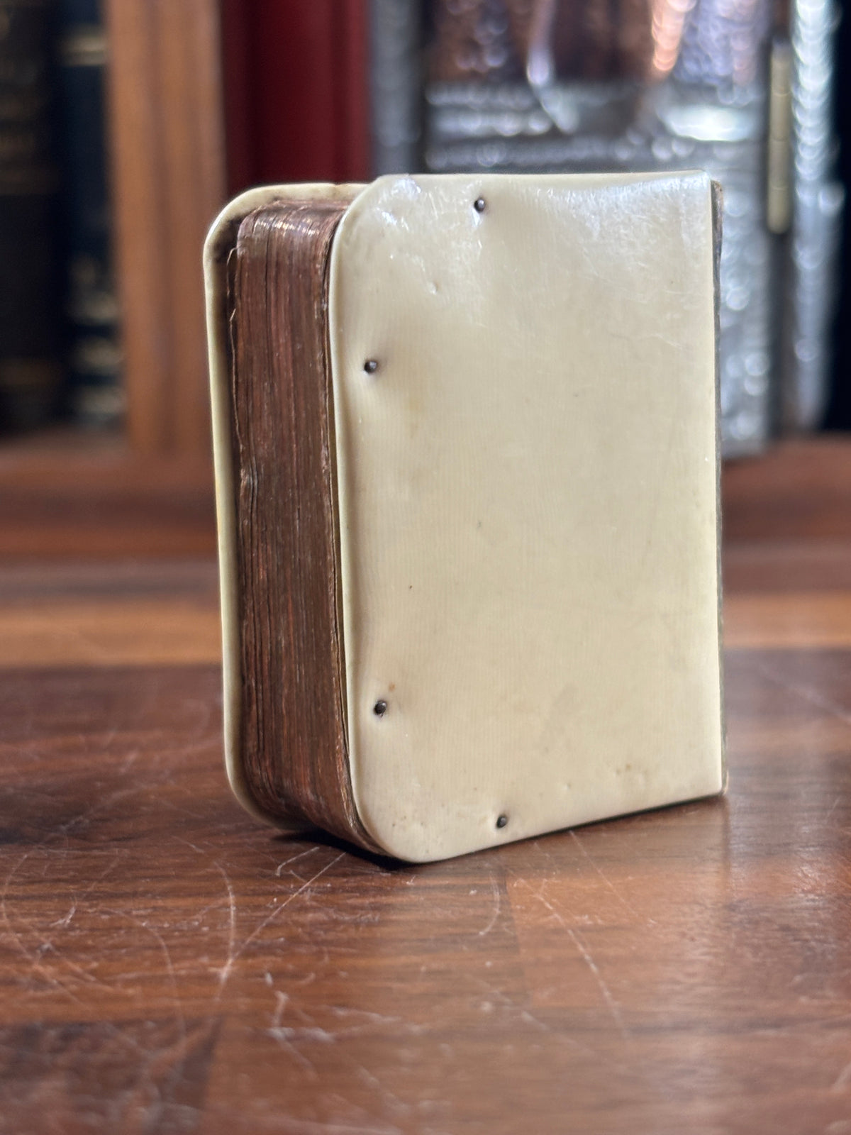 Miniature Book of Common Prayer, Oxford, c. 1870 Ivory-Coloured Binding